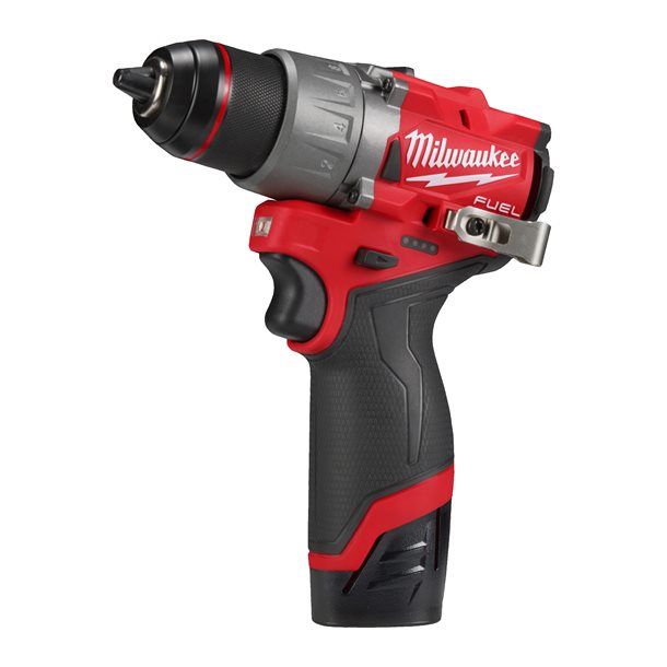 Дрель-шуруповёрт аккумуляторная бесщёточная MILWAUKEE M12 FDD2-202X (37Нм)(ЗУ+2акк.Х2Ач+HDкейс)