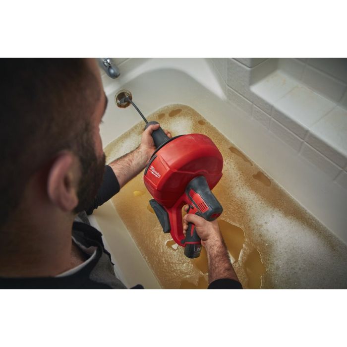 Машина прочистная аккумуляторная MILWAUKEE M12 BDC6-0C трос 6м (каркас+ведро)