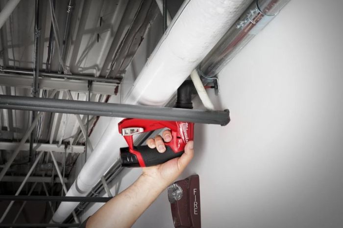 Дрель-шуруповерт аккумуляторный бесщеточная MILWAUKEE M12 FDDXKIT-0X, 34Нм (каркас+4 насадки)