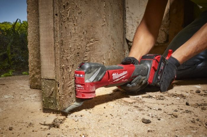Инструмент многофункциональный аккумуляторный бесщёточный MILWAUKEE M18 FMT-502X (ЗУ+2ак.Х5А+HDкейс)