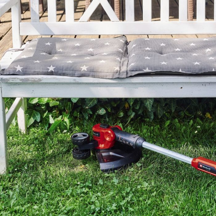 Тример акумуляторний Einhell GE-CT 18/30 Li PXC 18В без АКБ та ЗП (3411250) X-Change  18В, 8500 об/хв, ширина різу 30 см, волосінь 5м/1.6мм