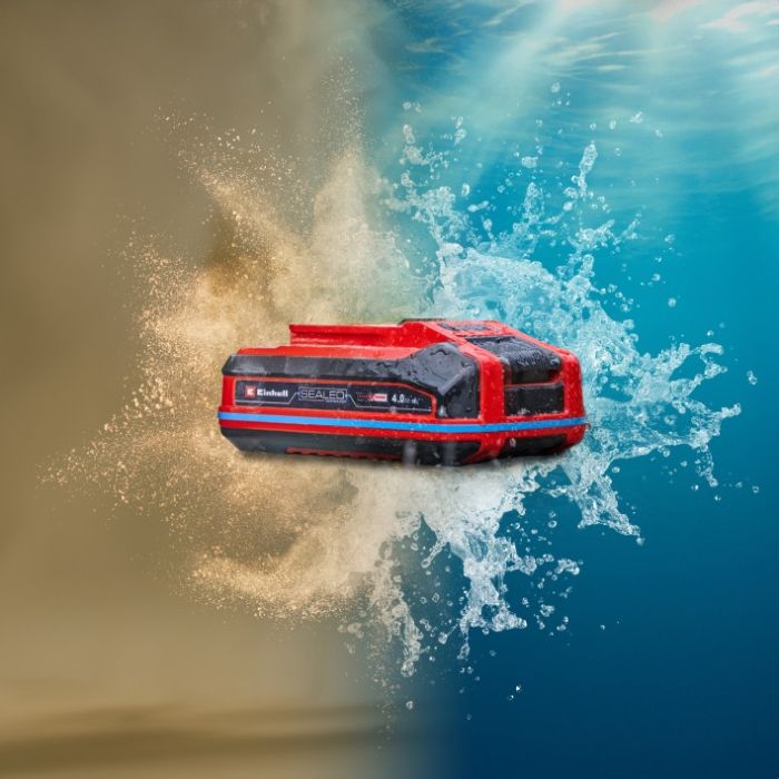 Акумулятор 4.0 Аг, герметичний, захист від води і пилу, макс. 900 Вт, тонкий корпус