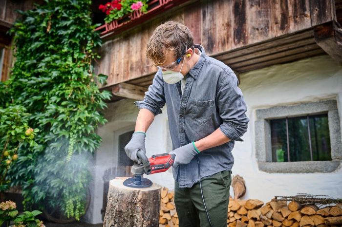 Полировальная машина Einhell CC-PO 1100/150 CE (2093250)