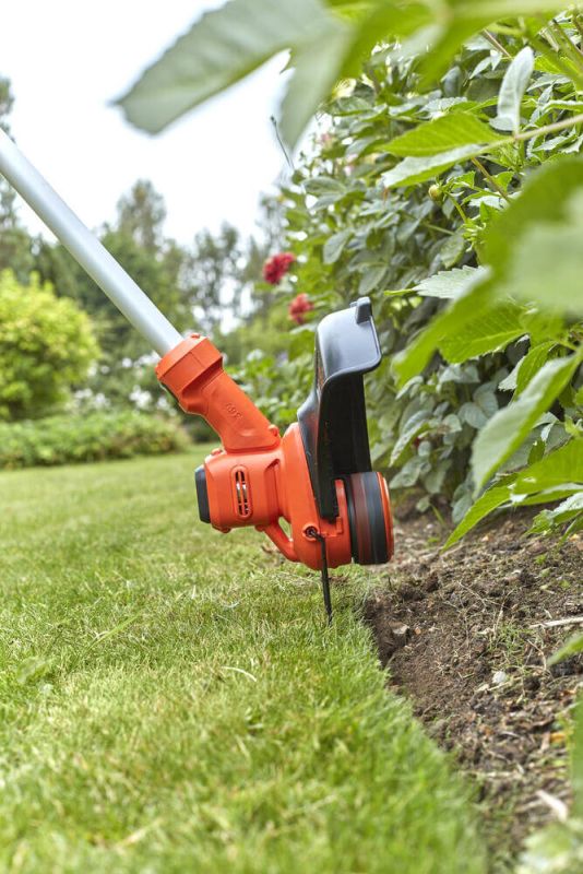 Тример акумуляторний безщітковий BLACK+DECKER BCSTA536L1