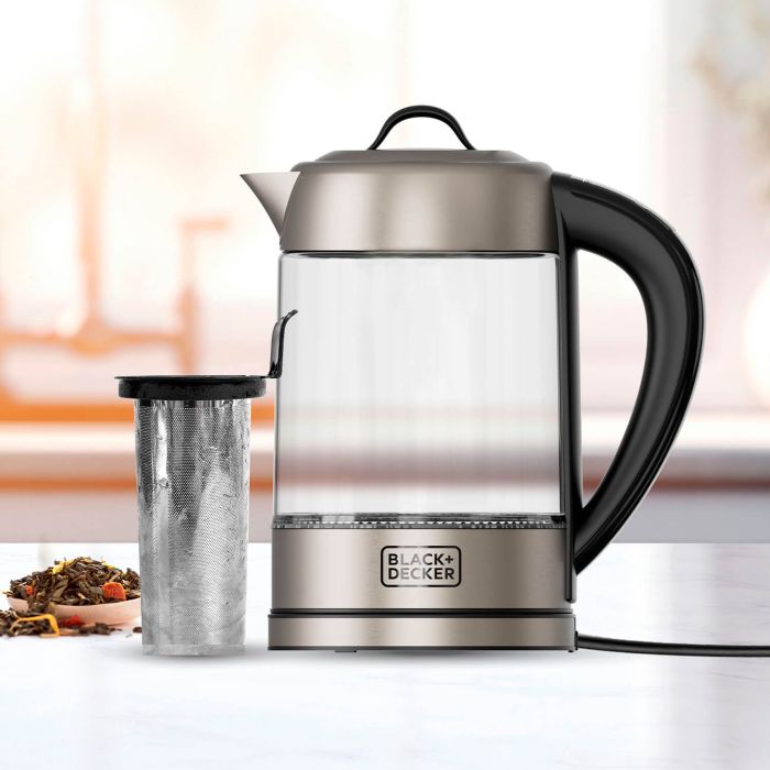 Електрочайник BLACK+DECKER BXKE2205E
