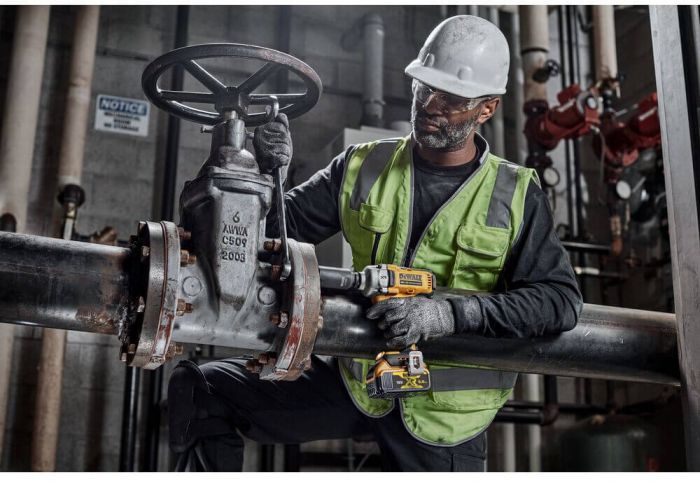 Гайкокрут ударний акумуляторний безщітковий DeWALT DCF892N