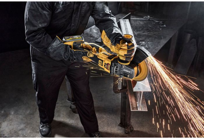Шліфмашина кутова - болгарка акумуляторна безщіткова DeWALT DCG460X2