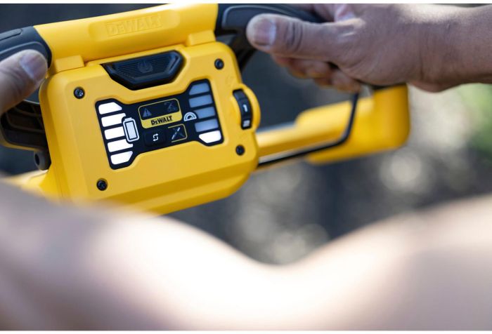 Газонокосарка акумуляторна самохідна безщіткова DeWALT DCMWSP550N