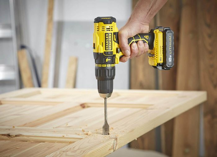 Дриль-шурупокрут акумуляторний ударний STANLEY FATMAX FMC626C2K