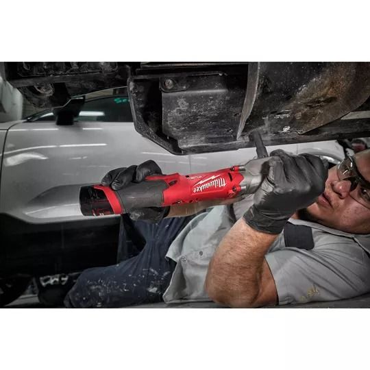 Гайковерт угловой аккумуляторный бесщёточный MILWAUKEE 1/2" (300 Нм) M12 FRAIWF12-0 (каркас)