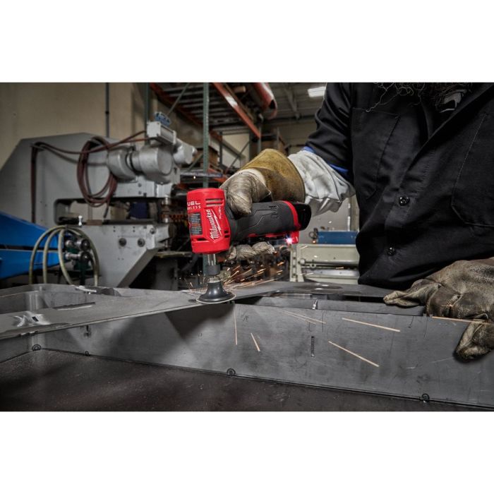 Машина шлифовальная аккумуляторная цанговая угловая бесщеточная MILWAUKEE M12 FDGA-0 (каркас), (заме