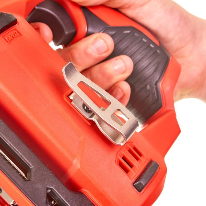 Степлер скобозабивной аккумуляторный MILWAUKEE M12 BST-202X (ЗУ+2акк.Х2ач+HDкейс)