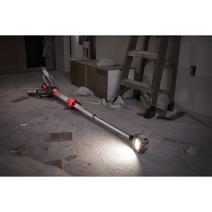 Фонарь светодиодный аккумуляторный- мачта освещения MILWAUKEE M12 SAL-0 (каркас)