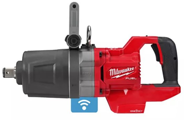 Гайковерт аккумуляторный бесщеточный MILWAUKEE 1'' (2711Нм) M18 ONEFHIWF1DS-121C, с кольцом(ЗУ+1ак.)