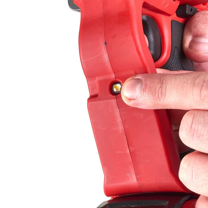 Гайковерт аккумуляторный бесщеточный MILWAUKEE 1'' (2400Нм) M18 ONEFHIWF1-0X, с кольцом (каркас)