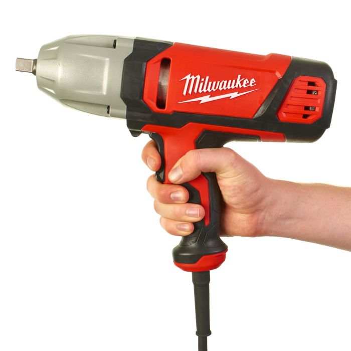 Гайковерт ударный 1/2" MILWAUKEE IPWE 400 R крут. мом. 400 Нм, 4933451524
