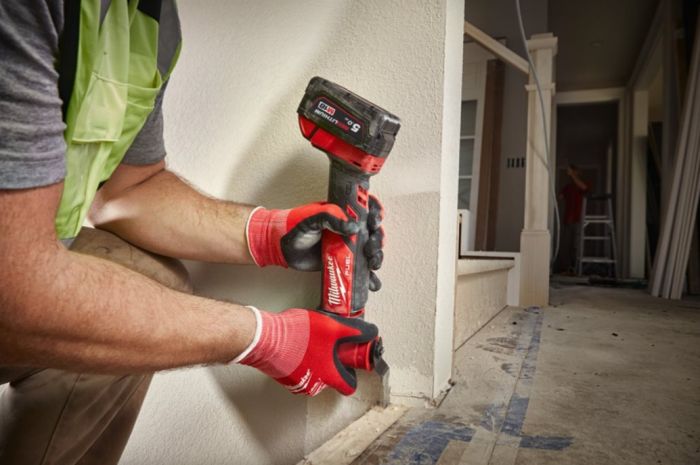 Инструмент многофункциональный аккумуляторный бесщёточный MILWAUKEE M18 FMT-502X (ЗУ+2ак.Х5А+HDкейс)