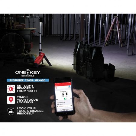 Прожектор светодиодный аккумуляторный напольный MILWAUKEE M18 ONERSAL-0 ONE-KEY