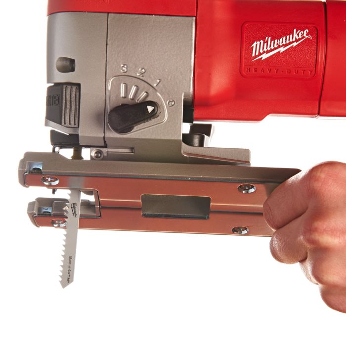 Лобзик MILWAUKEE JSPE 135 TX с грибовидной рукояткой 4933381230