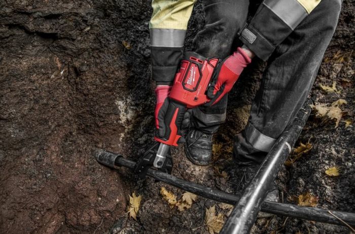 Кабелерез гидравлический аккумуляторный MILWAUKEE M18 ONEHCC-0C ACSR (каркас)