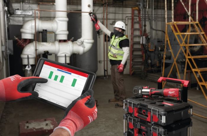 Обжимник гидравлический аккумуляторный для труб MILWAUKEE M18 ONEBLHPT-302C Geberit Mapress(ЗУ+3Х2А)