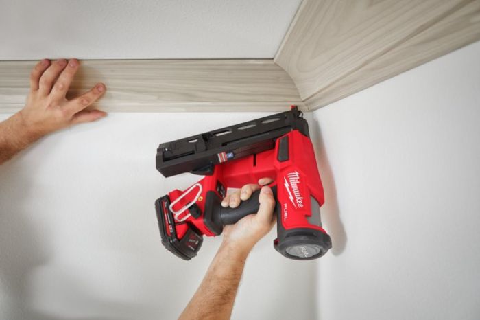 Пистолет гвоздезабивной аккумуляторный бесщёточный MILWAUKEE M18 FN16GA-0X (32-64мм)(каркас, HDкейс)