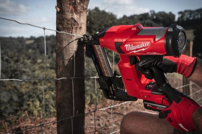 Степлер скобозабивной аккумуляторный бесщёточный MILWAUKEE M18 FFUS-0C