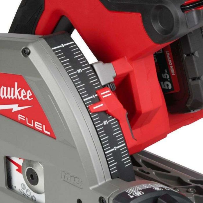 Пила дисковая погружная аккумуляторная бесщеточная MILWAUKEE M18 FPS55-0P Ø165мм (каркас+PACKOUT)