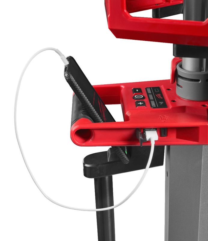 Прожектор светодиодный аккумуляторный напольный MILWAUKEE M18 HOSALC-0 с зарядным устройством