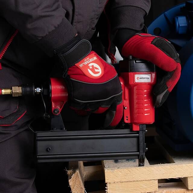 Степлер пневматический под гвозди INTERTOOL PT-1603
