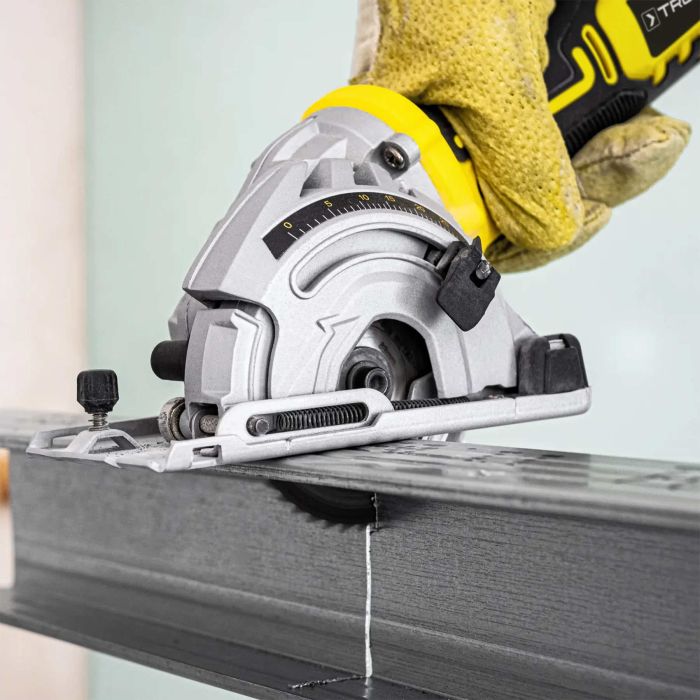 Пила циркулярна акумуляторна міні Trotec PCSS 05-20V + кейс (4430000105)