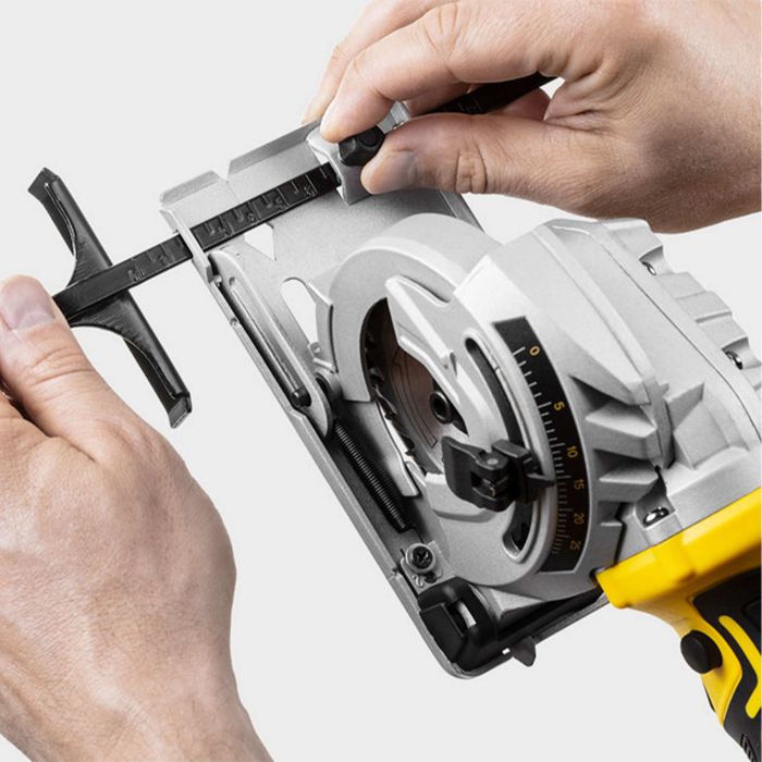 Пила циркулярна акумуляторна міні Trotec PCSS 05-20V + кейс (4430000105)