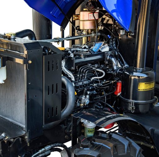 Трактор KENTAVR F404XU у зборі